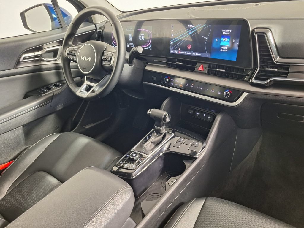 Used 2025 Kia Sportage EX FWD image 27