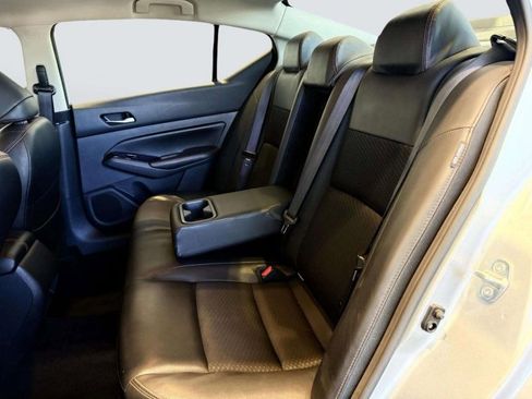 Used 2023 Nissan Altima 2.5 SR image 30