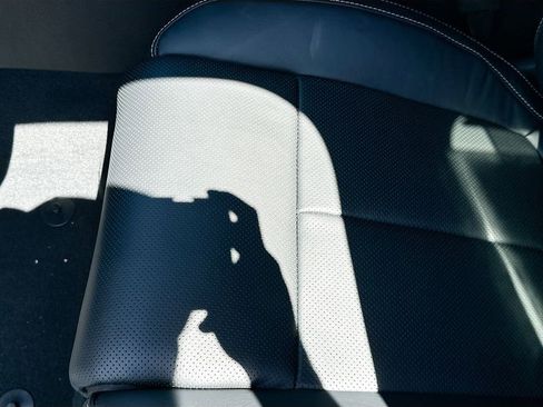 New 2025 Jeep Grand Cherokee L Overland w/ Advanced Protech Group III image 22