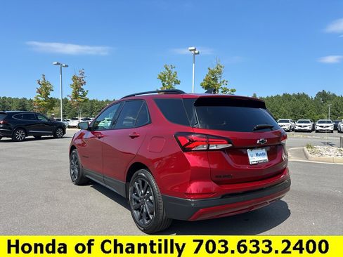 Used 2024 Chevrolet Equinox RS w/ RS Leather Package FWD image 5
