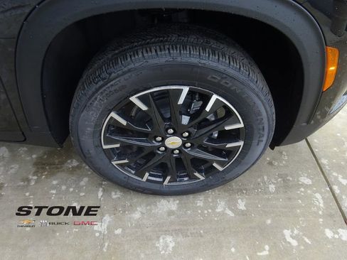New 2026 Chevrolet Traverse LT w/ Sun and Wheel Package image 10