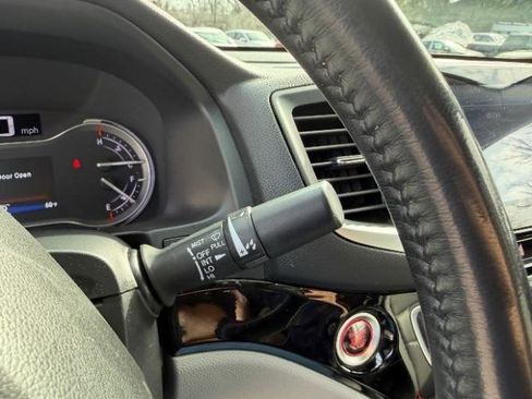 Used 2017 Honda Ridgeline RTL-E image 21