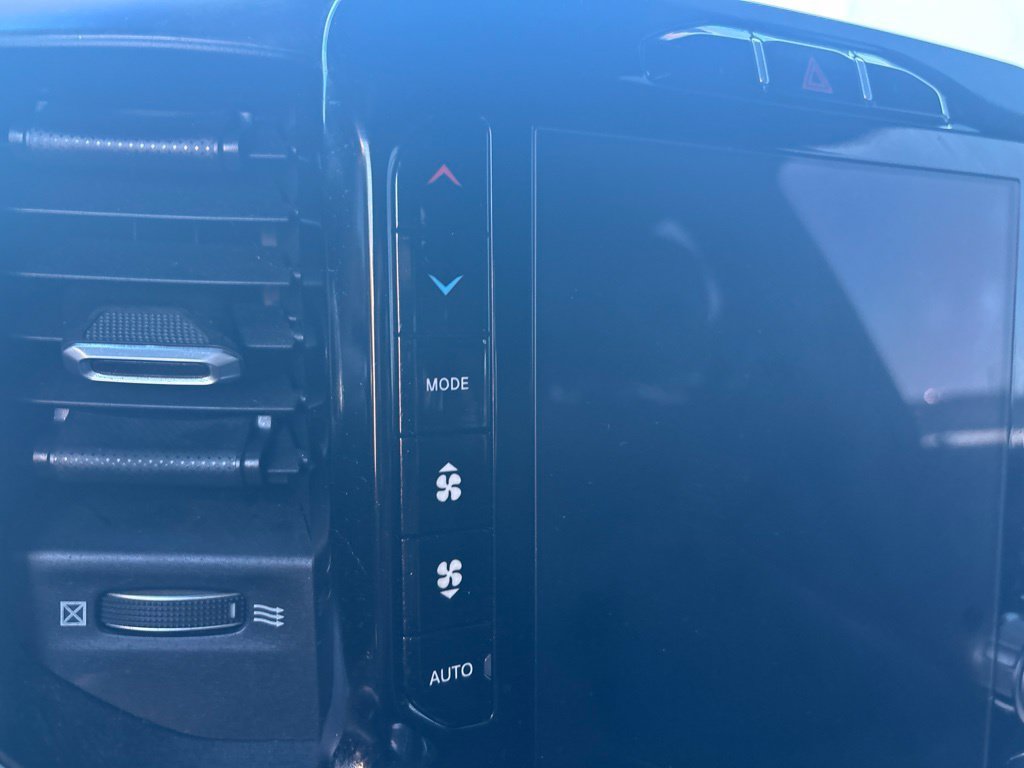 Used 2020 RAM 1500 Big Horn AWD/4WD image 24