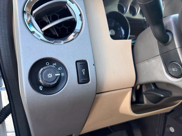 Used 2015 Ford F250 Lariat w/ Lariat Ultimate Package AWD/4WD image 7