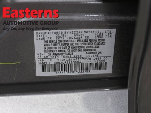 Used 2026 Nissan Sentra SR w/ Floor Mat Package FWD image 34