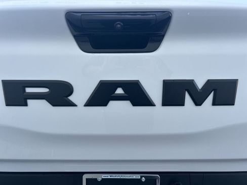 New 2026 RAM 1500 Express AWD/4WD image 4