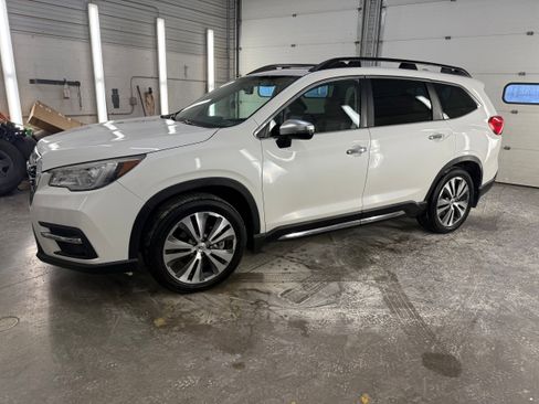 Used 2019 Subaru Ascent Touring image 41