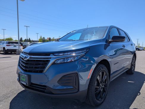 Certified 2024 Chevrolet Equinox LS w/ LS Convenience Package AWD/4WD image 7