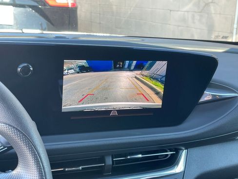 Used 2025 Buick Envista Preferred image 17