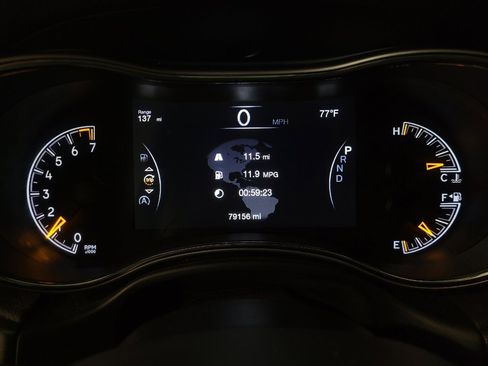 Used 2020 Jeep Grand Cherokee Laredo RWD image 23