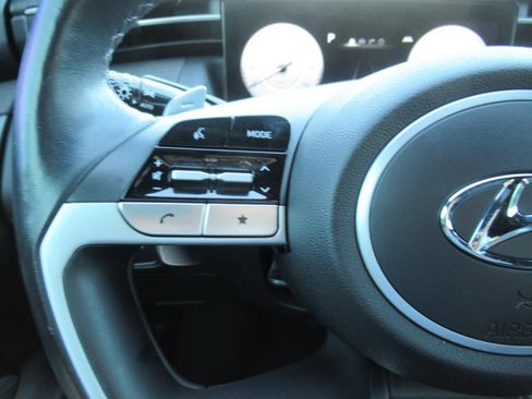 Used 2022 Hyundai Santa Cruz Limited AWD/4WD image 25