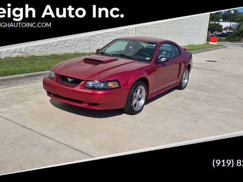 Used 2002 Ford Mustang GT RWD image 1
