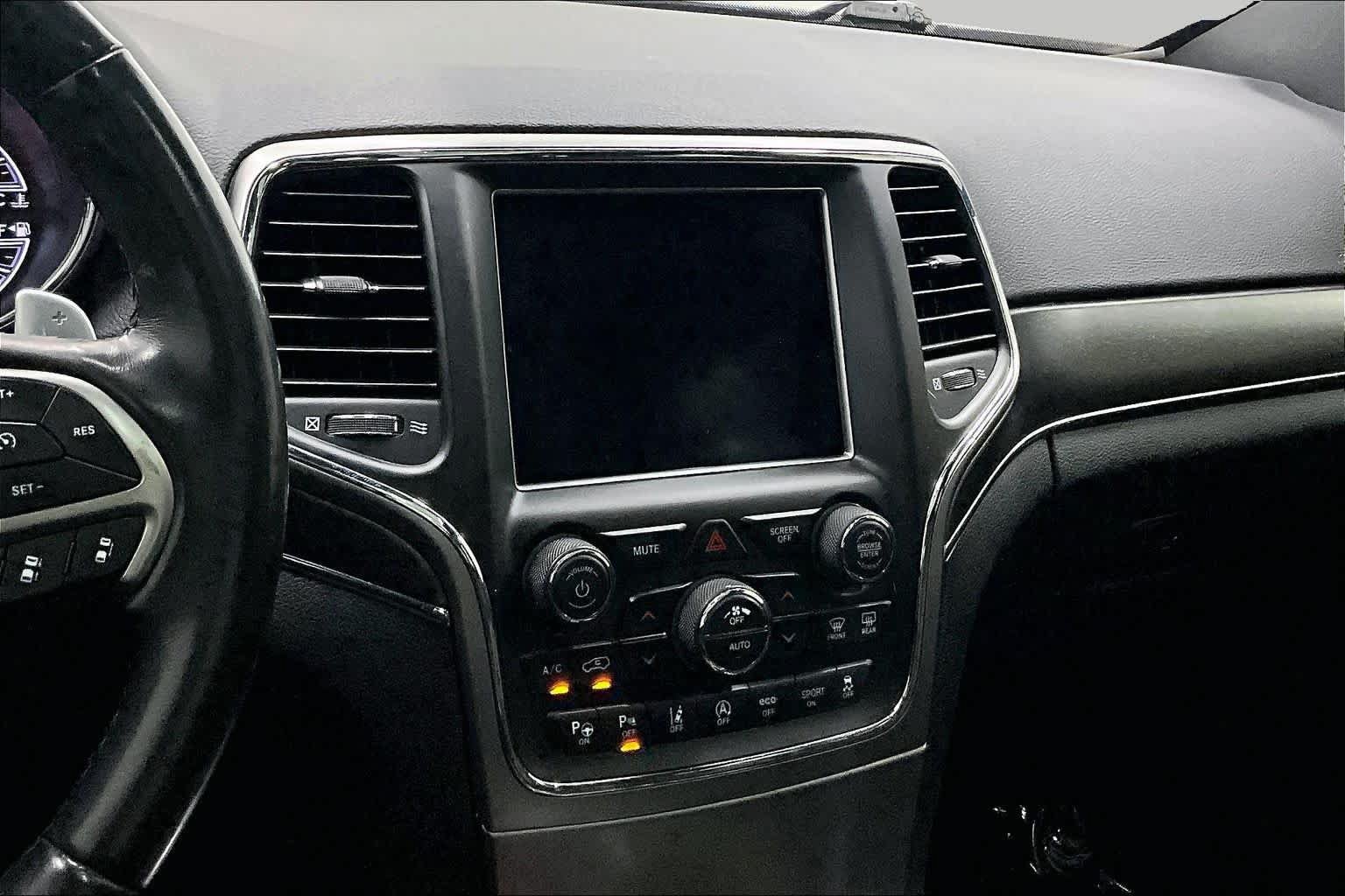 Used 2018 Jeep Grand Cherokee Limited w/ Luxury Group II AWD/4WD image 7