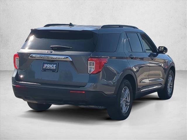Used 2024 Ford Explorer XLT RWD image 5