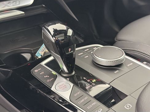 Certified 2024 BMW X3 xDrive30i w/ Convenience Package image 17