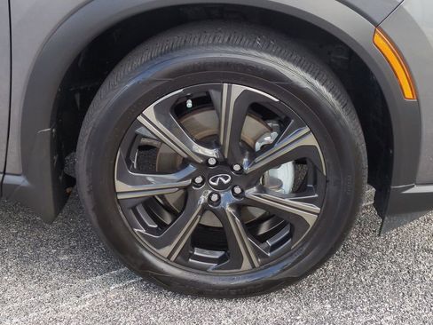 Used 2026 INFINITI QX60 Autograph w/ Dark Cargo Package image 10