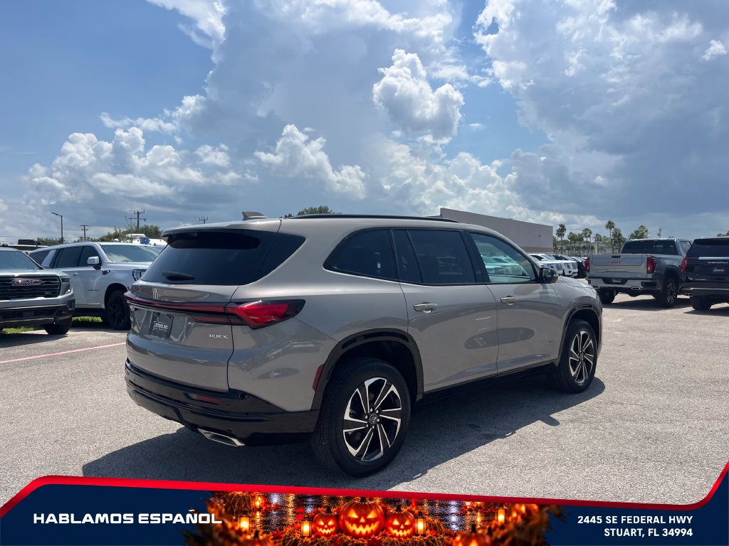 New 2026 Buick Enclave Sport Touring w/ Power Package FWD image 7