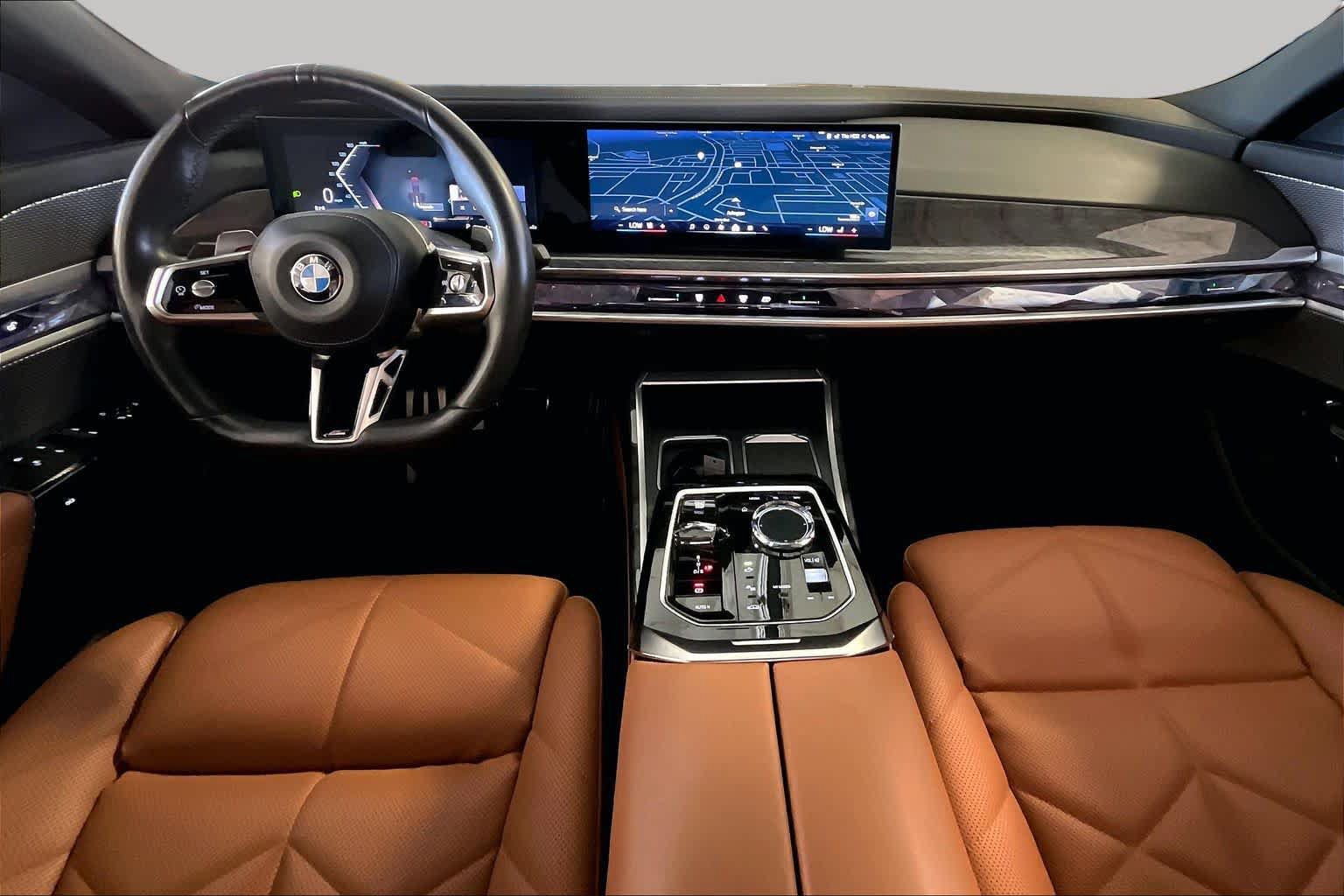 Used 2023 BMW 740i RWD image 14