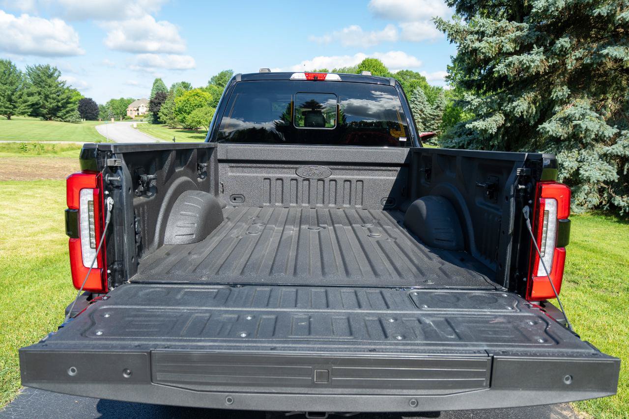 Used 2023 Ford F250 Limited AWD/4WD image 44