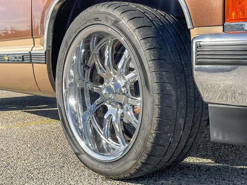 Used 1994 Chevrolet Silverado 1500 2WD Regular Cab image 52