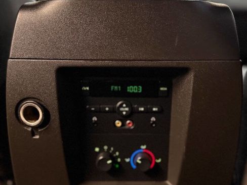 Used 2008 Ford Expedition EL XLT image 11