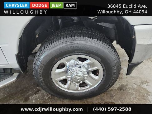 Used 2022 RAM 2500 Big Horn AWD/4WD image 40