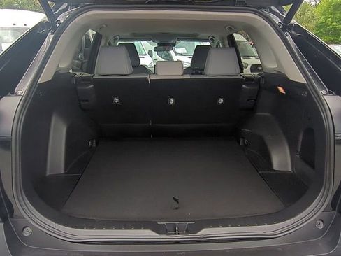 Used 2019 Toyota RAV4 XLE Premium w/ Cold Weather Package FWD image 13