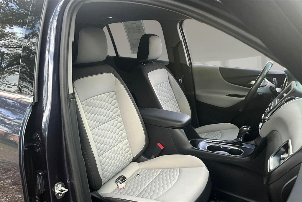 Used 2019 Chevrolet Equinox LT FWD image 27