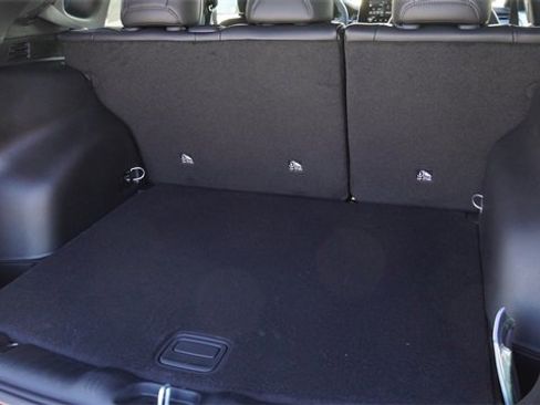 New 2026 Jeep Compass Latitude image 14