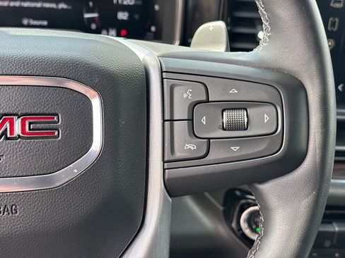 Used 2024 GMC Sierra 1500 SLT image 16