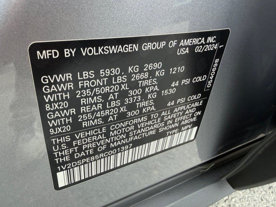 Used 2024 Volkswagen ID.4 Pro AWD/4WD image 53