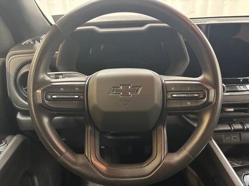 Used 2023 Chevrolet Colorado Trail Boss w/ Technology Package image 14