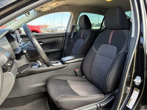 Used 2022 Nissan Sentra SR image 26