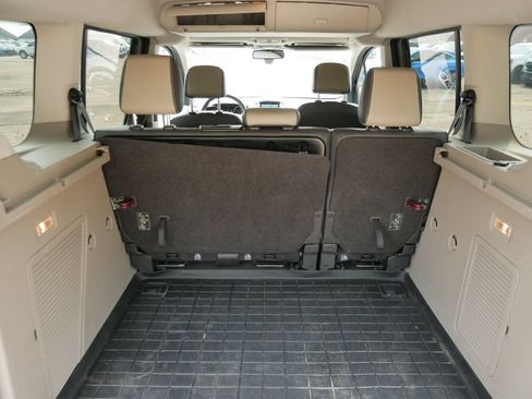 Certified 2017 Ford Transit Connect Titanium FWD image 12