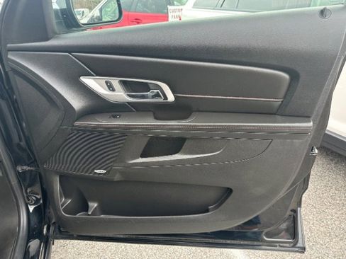 Used 2015 GMC Terrain SLT image 36