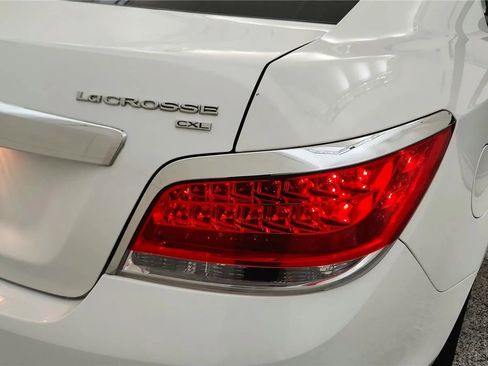 Used 2011 Buick LaCrosse CXL w/ Driver Confidence Package image 15