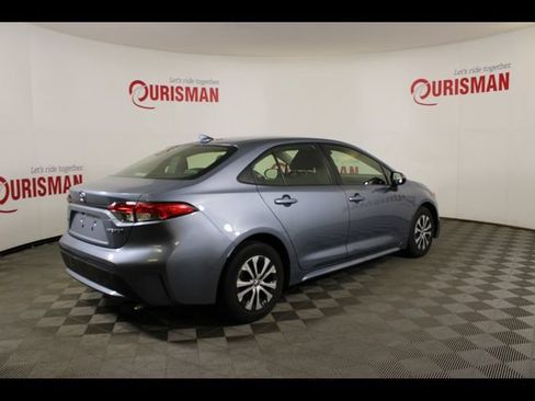 Used 2022 Toyota Corolla LE FWD image 8