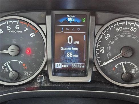 Used 2023 Toyota Tacoma TRD Off-Road image 10