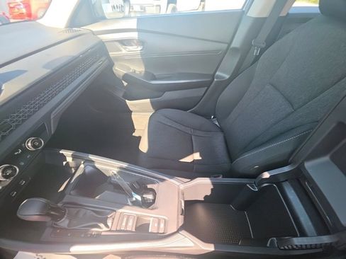 Used 2024 Honda Accord LX image 22