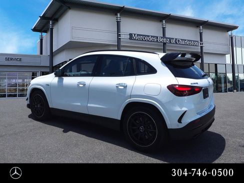 New 2025 Mercedes-Benz GLA 35 AMG 4MATIC image 5