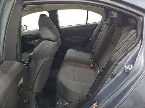 Used 2022 Toyota Corolla LE image 9