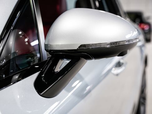 Used 2022 Porsche Macan GTS w/ Sport Chrono Package image 42