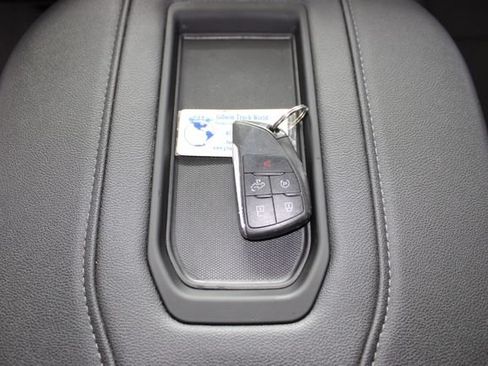 Used 2022 GMC Sierra 1500 Elevation RWD image 25