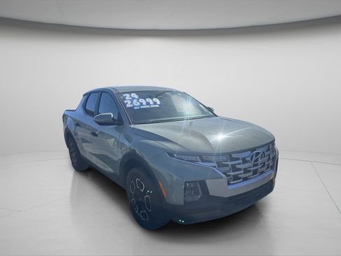 Used 2024 Hyundai Santa Cruz SEL image 3