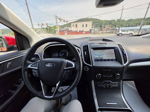 Used 2020 Ford Edge SEL w/ Convenience Package AWD/4WD image 22