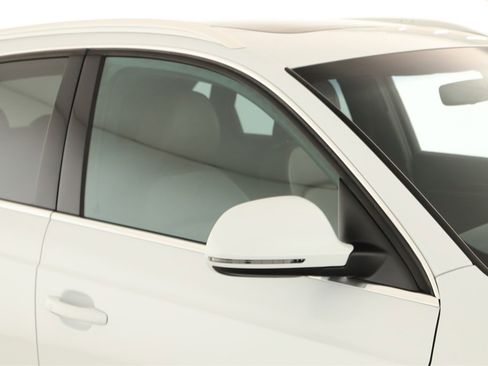 Used 2016 Audi Q3 2.0T Prestige image 36