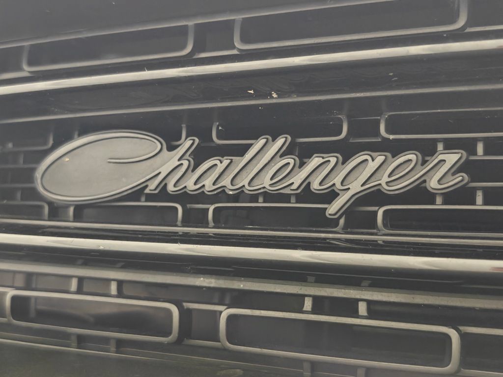 Used 2021 Dodge Challenger GT w/ Blacktop Package AWD/4WD image 47