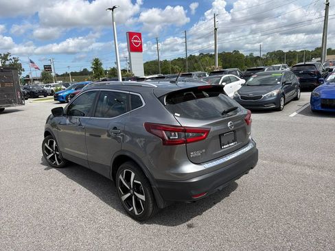 Used 2022 Nissan Rogue Sport SL AWD/4WD image 5