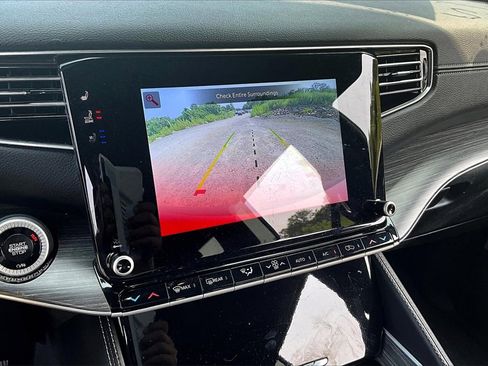 Used 2024 Jeep Wagoneer Series III image 20