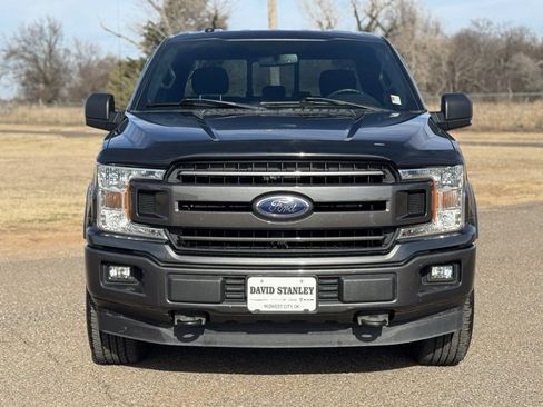 Used 2018 Ford F150 XLT w/ Equipment Group 302A Luxury image 2